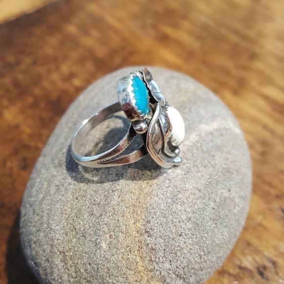 Navajo Old Pawn.925 Turquoise MOP Signed IP Ring - Picture 2 of 11